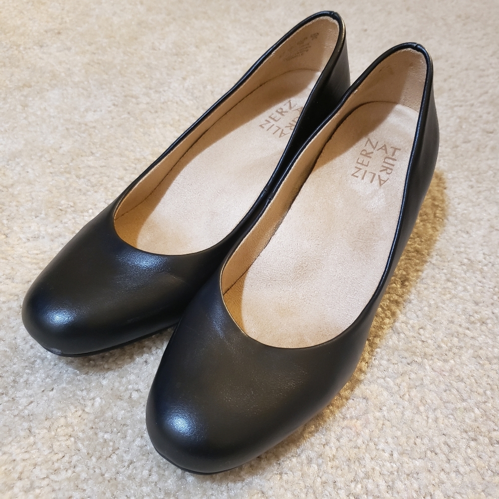 Naturalizer Donnelle Pumps